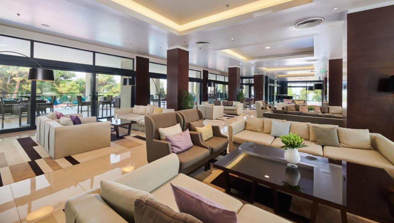 Hotel Parentium Plava Laguna Porec Exterior photo