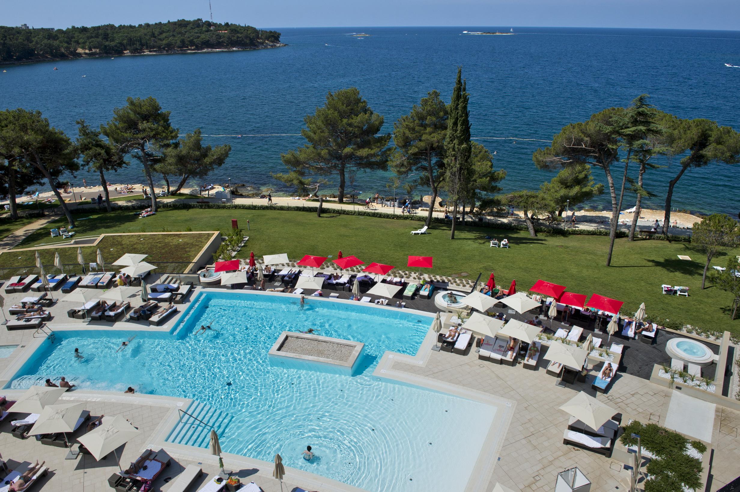 Hotel Parentium Plava Laguna Porec Exterior photo