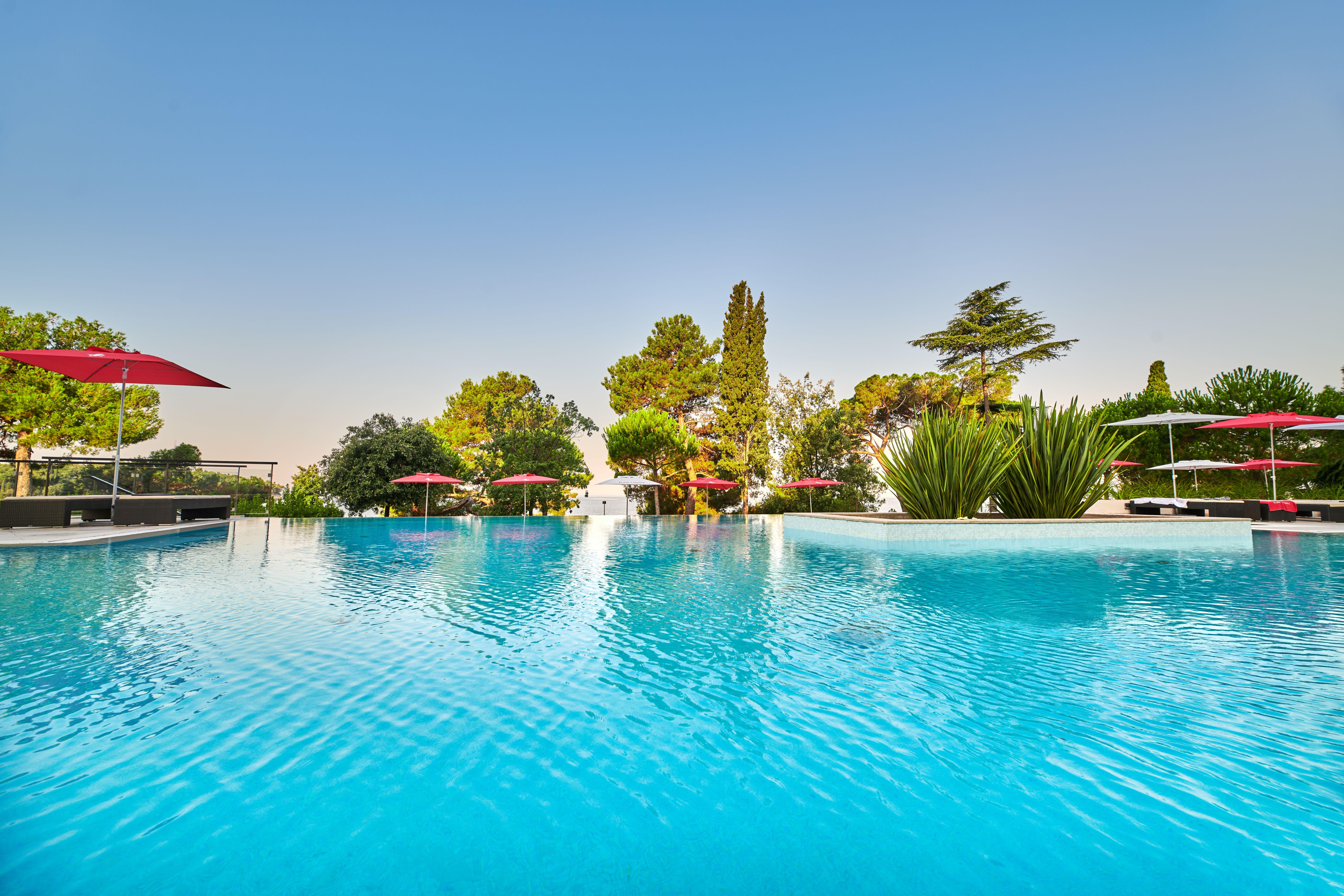Hotel Parentium Plava Laguna Porec Exterior photo