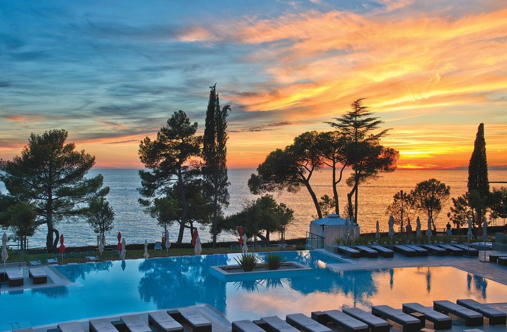 Hotel Parentium Plava Laguna Porec Exterior photo