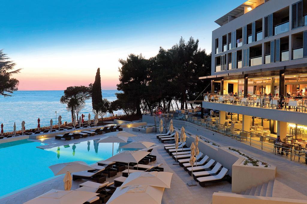 Hotel Parentium Plava Laguna Porec Exterior photo